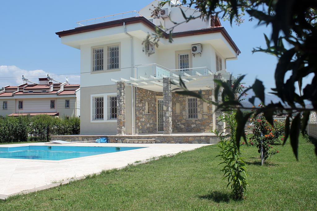 Lale Apartments Fethiye Exterior photo