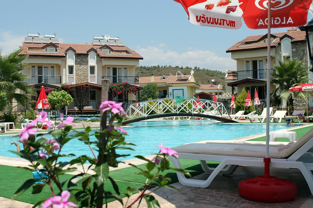 Lale Apartments Fethiye Exterior photo