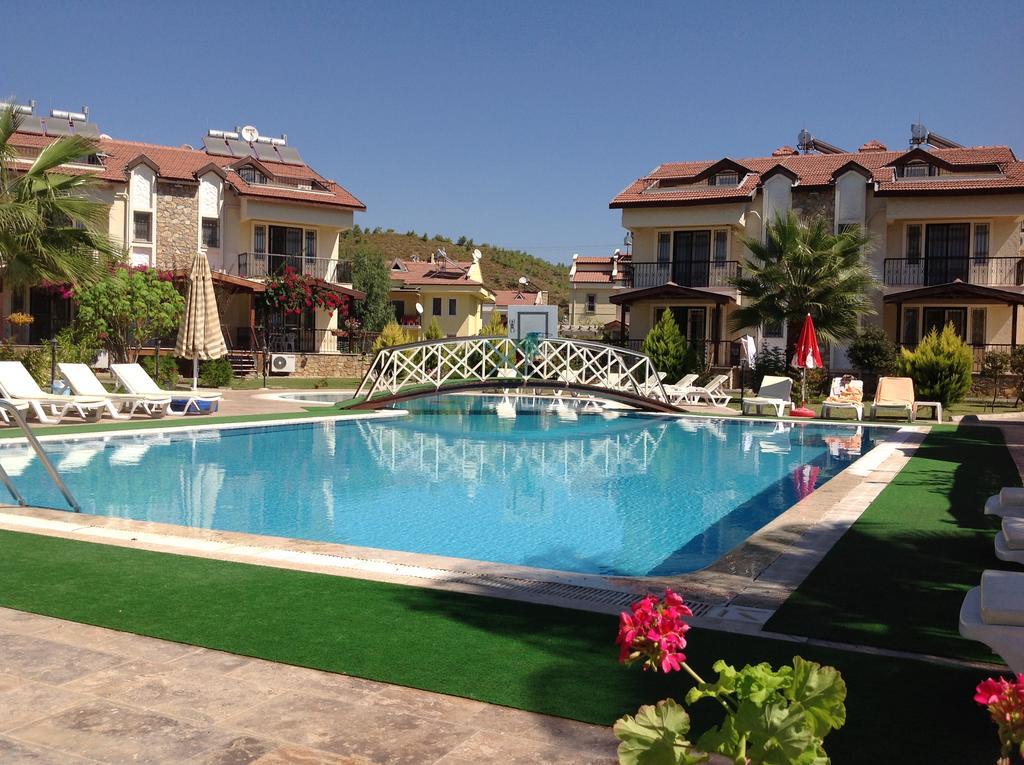 Lale Apartments Fethiye Exterior photo